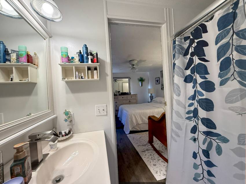 201 Poinciana Dr a Ellenton, FL Mobile or Manufactured Home for Sale